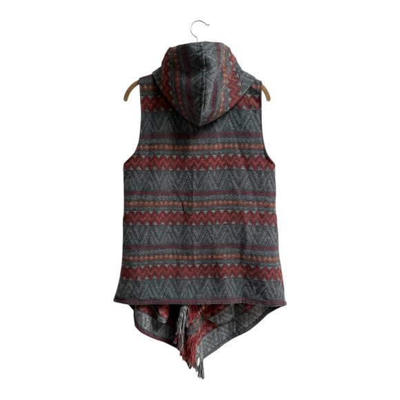 Women’s Hooded Wool Blend Aztec Boho Vest Tassel Fringe Gray Red Sweater Size M - Picture 6 of 14